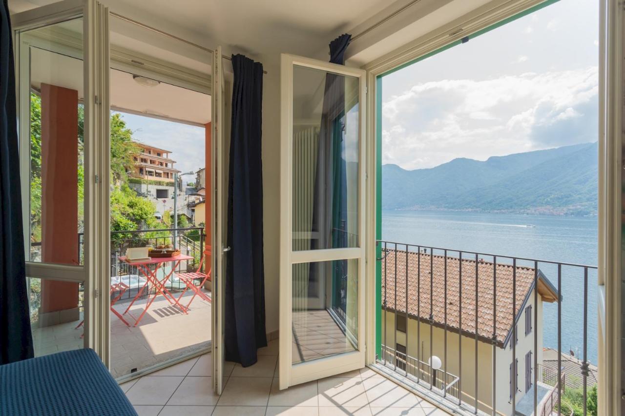 Blue Bliss Apartment By Rent All Como Colonno Bagian luar foto