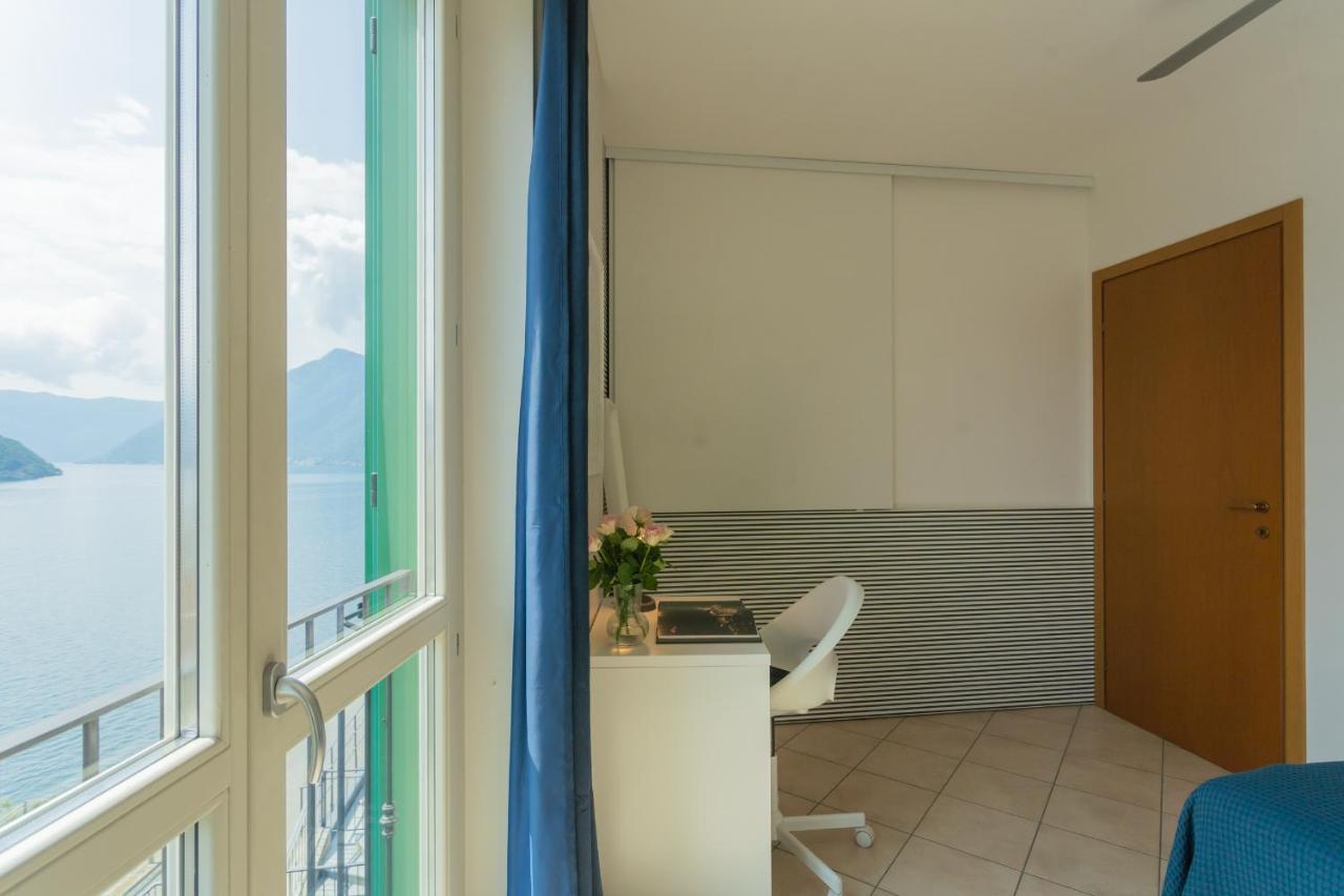 Blue Bliss Apartment By Rent All Como Colonno Bagian luar foto